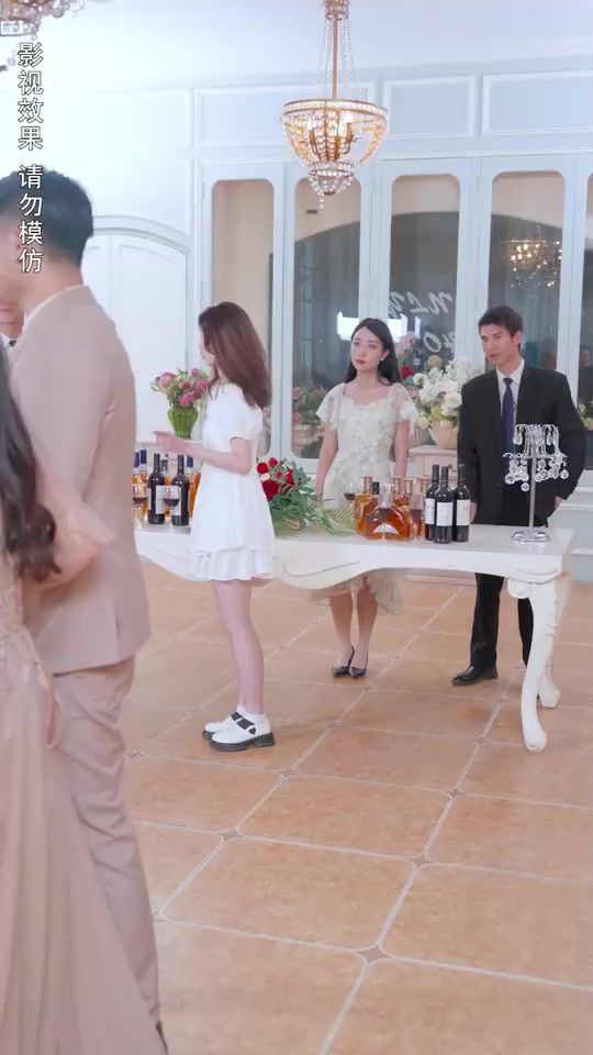 甜妻入怀：霸总大叔掐腰宠封面图