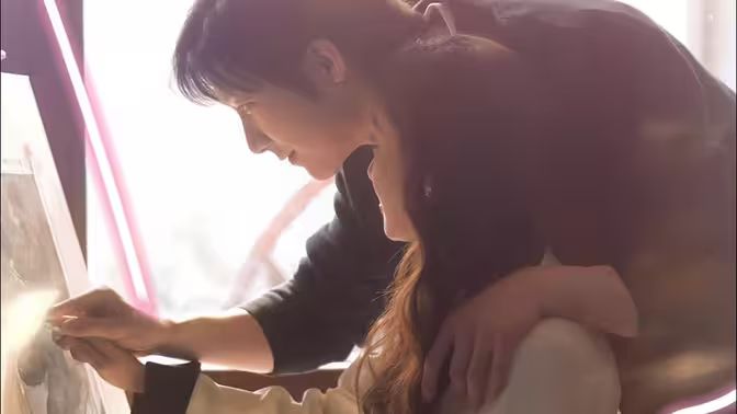 闪婚总裁后，我惊艳全球封面图