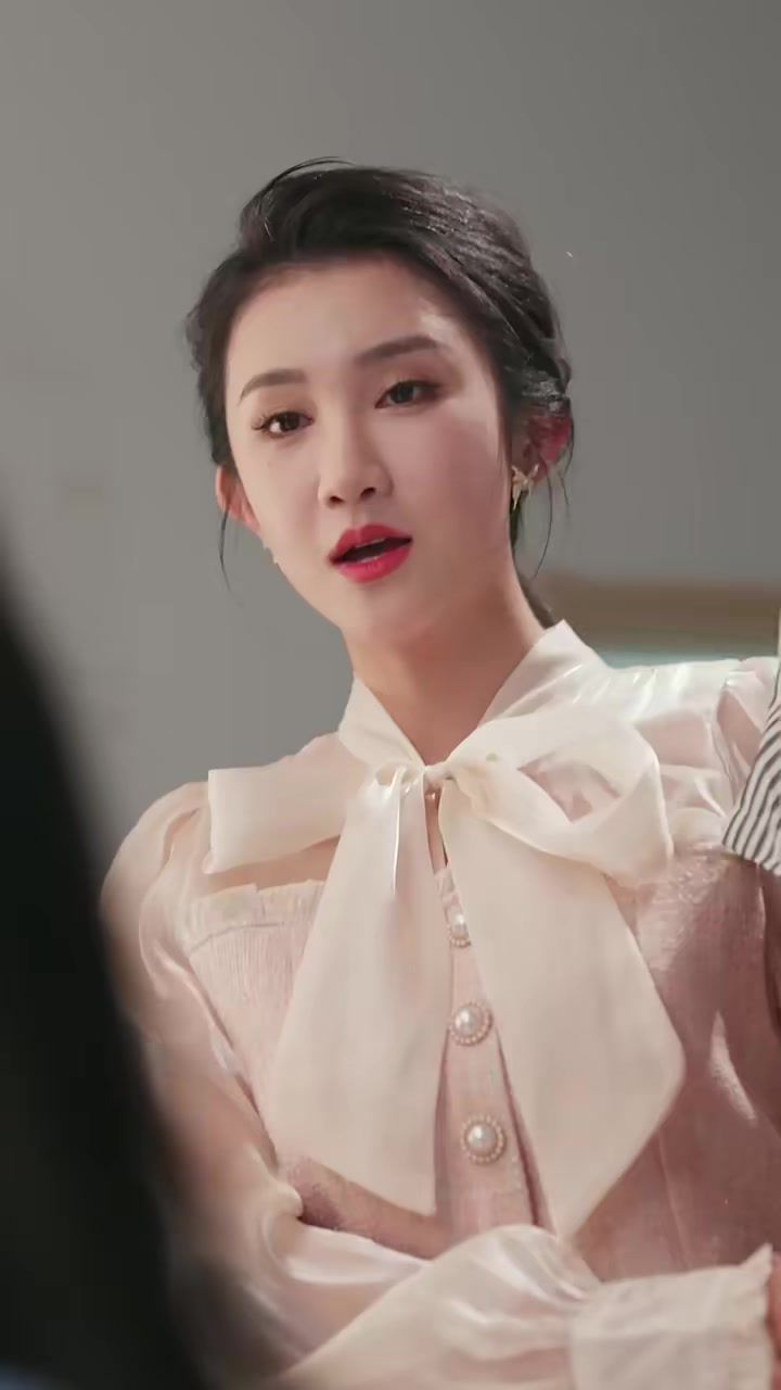 舔狗我不当了我要追校草封面图